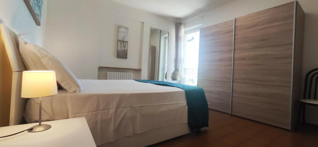 Sara Holiday Rentals Bardolino Eksteriør bilde